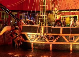 treasure island casino pirate show