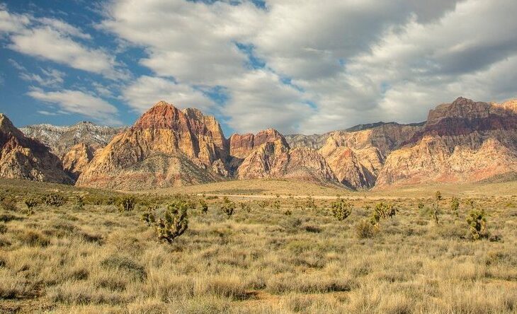 Blue Diamond Nevada, desert mountains, Blue Diamond Nevada landscape